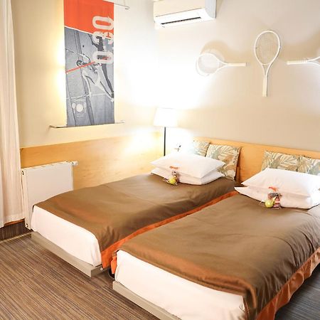 Hotel Restauracja Tenis Kortowo بوزنان المظهر الخارجي الصورة